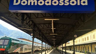 Domodossola - Lite sul treno: un uomo ferito a coltellate, aggressore denunciato