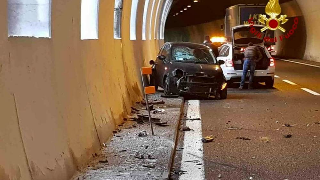 Crevoladossola - Sempione: frontale in galleria, la Statale 33 riapre dopo due ore