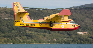 Incendio all’Alpe Vermenasca: situazione sotto controllo grazie all’intervento congiunto di terra e aria