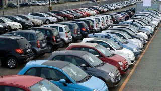 Mercato auto in Piemonte: il VCO in calo a maggio, Torino traina la regione