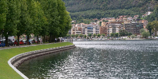 Omegna - Disinfestazione contro le zanzare sul lungolago e lungo la Nigoglia